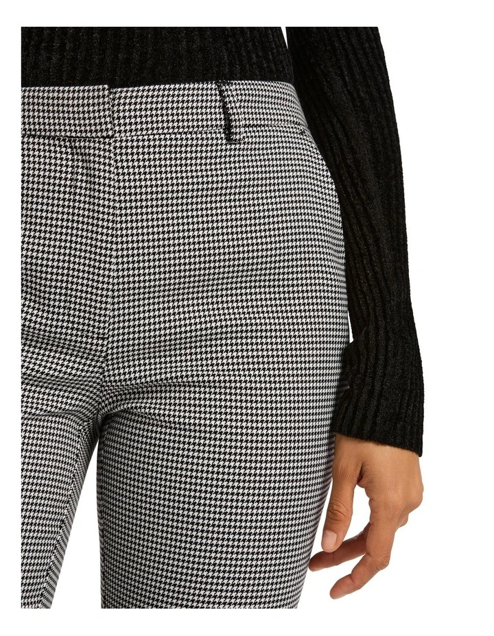 Need The Light Skinny Leg Pant in Black/Ivory