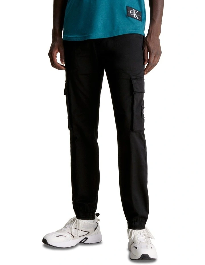 Skinny Washed Cargo Pant in Black