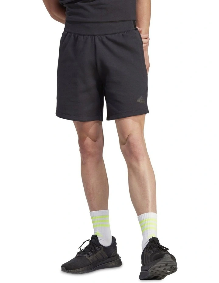 Z.N.E. Premium Shorts in Black