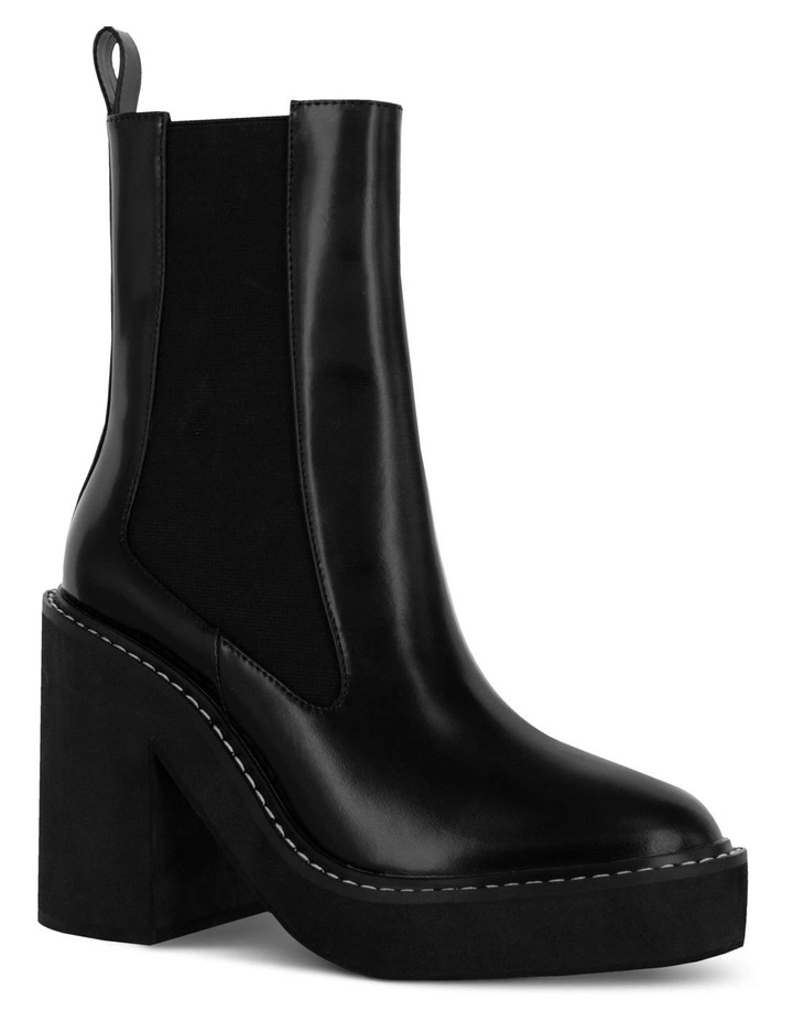 Harper II Boots in Ebony