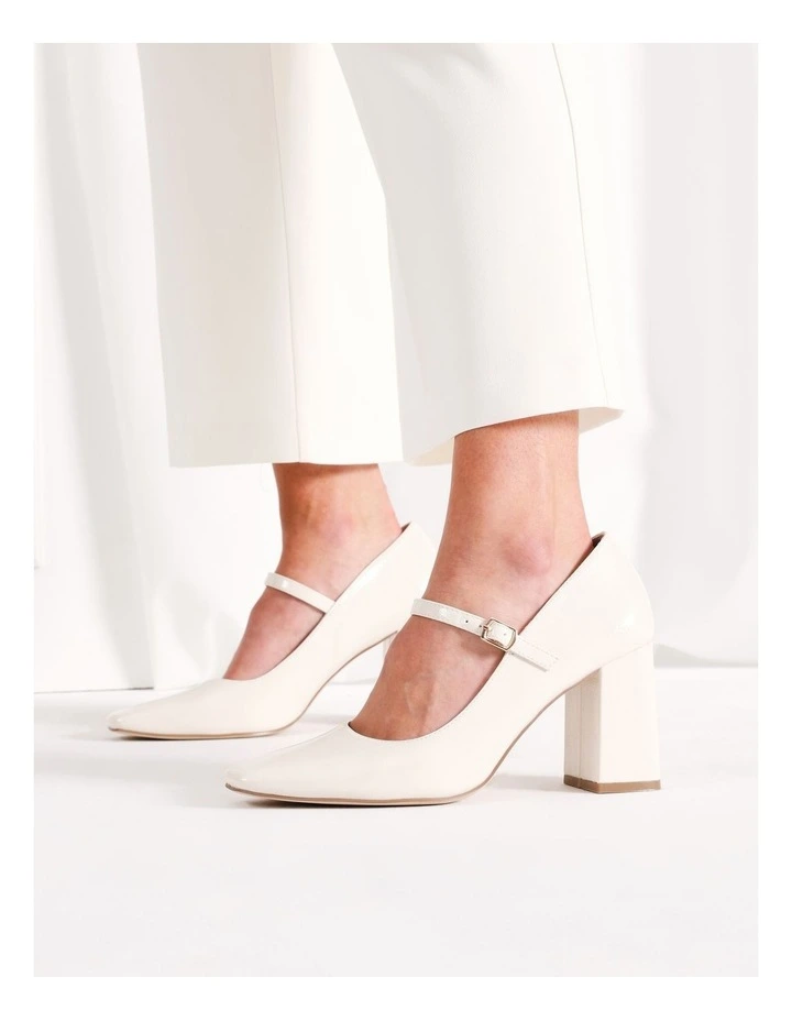 Waverley Heeled Shoe in Bone