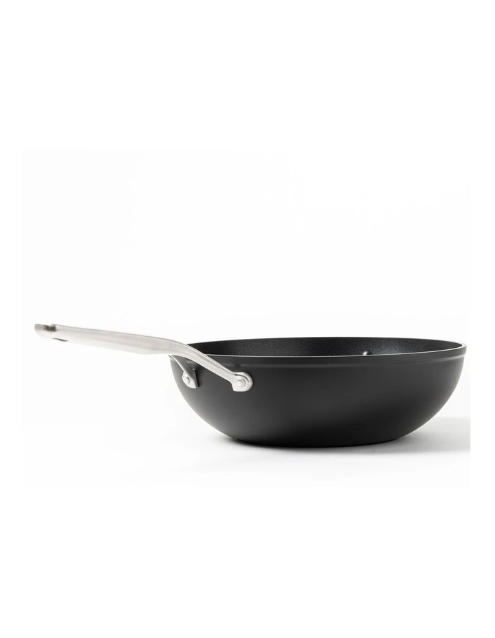 Forged Hardened Non-Stick Wok in Black
