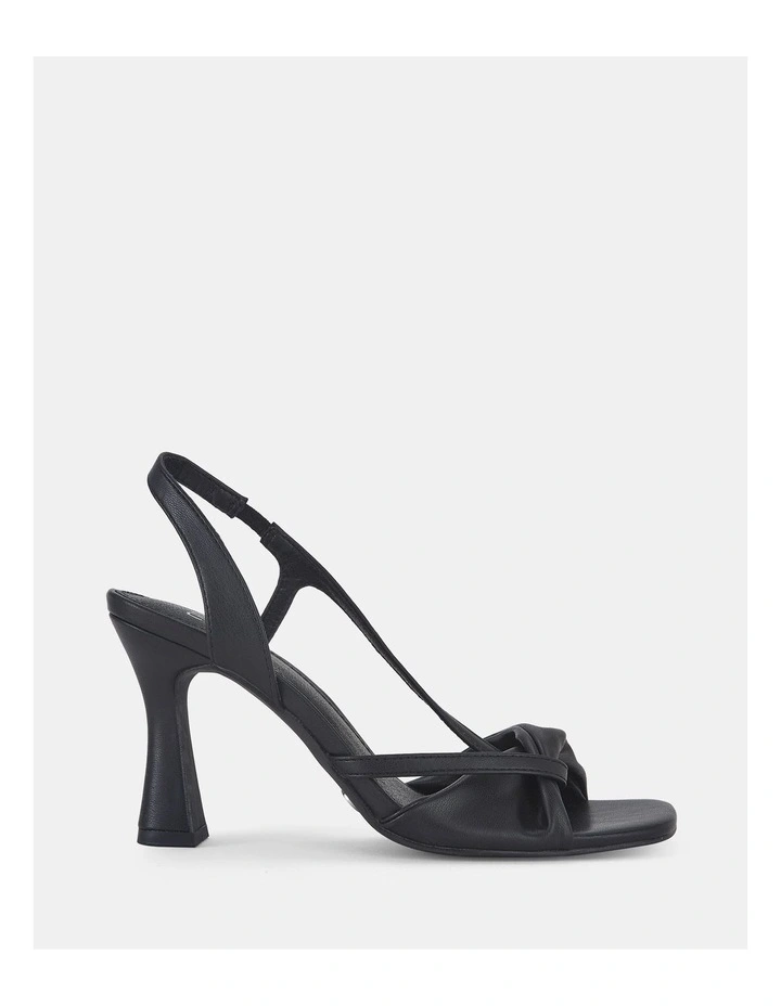 Zilly Heels in Black