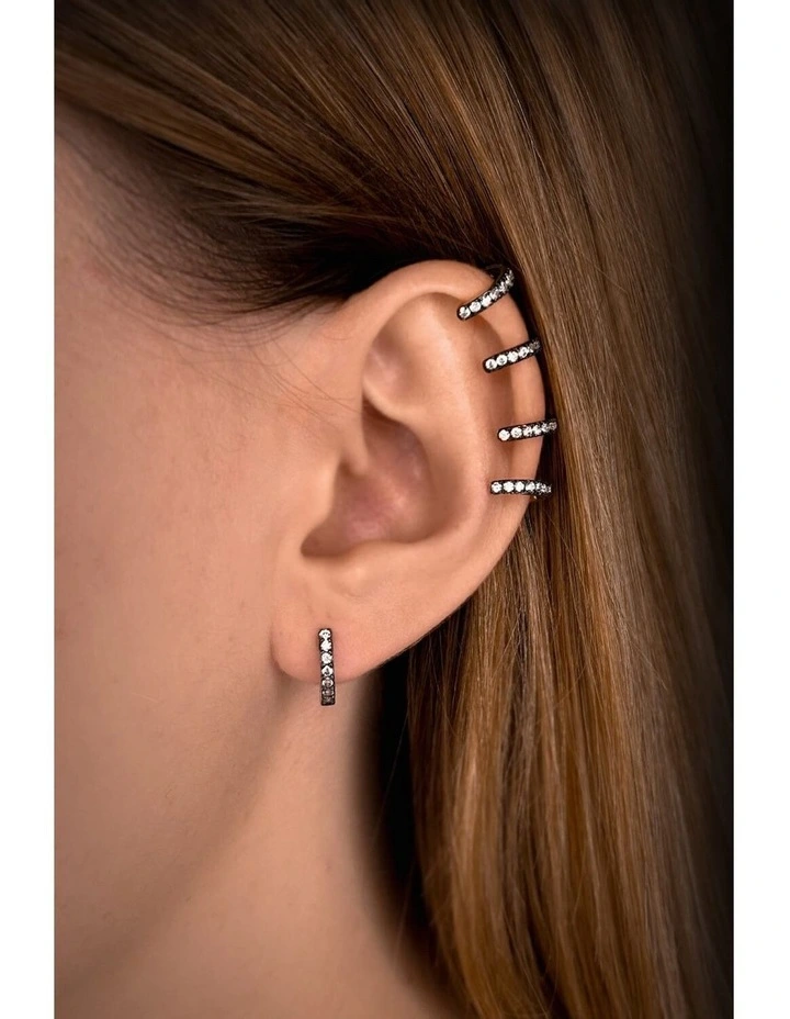 Edge Ear Cuff in Black/White