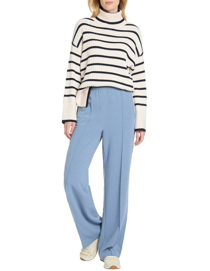 Holland Straight Leg Pant in Blue