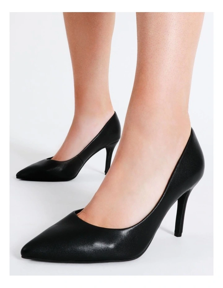 Teresa Heeled Shoes in Black Smooth