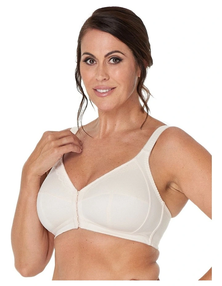 Ultimate Comfort Front Closure Soft Cup Bra in Pink Champagne