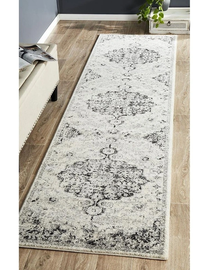 Museum Transitional Charcoal Rug