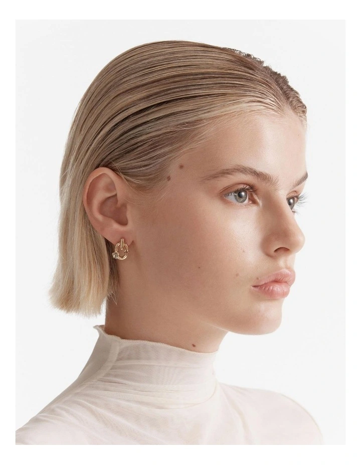 Found Link Stud Earrings in Gold