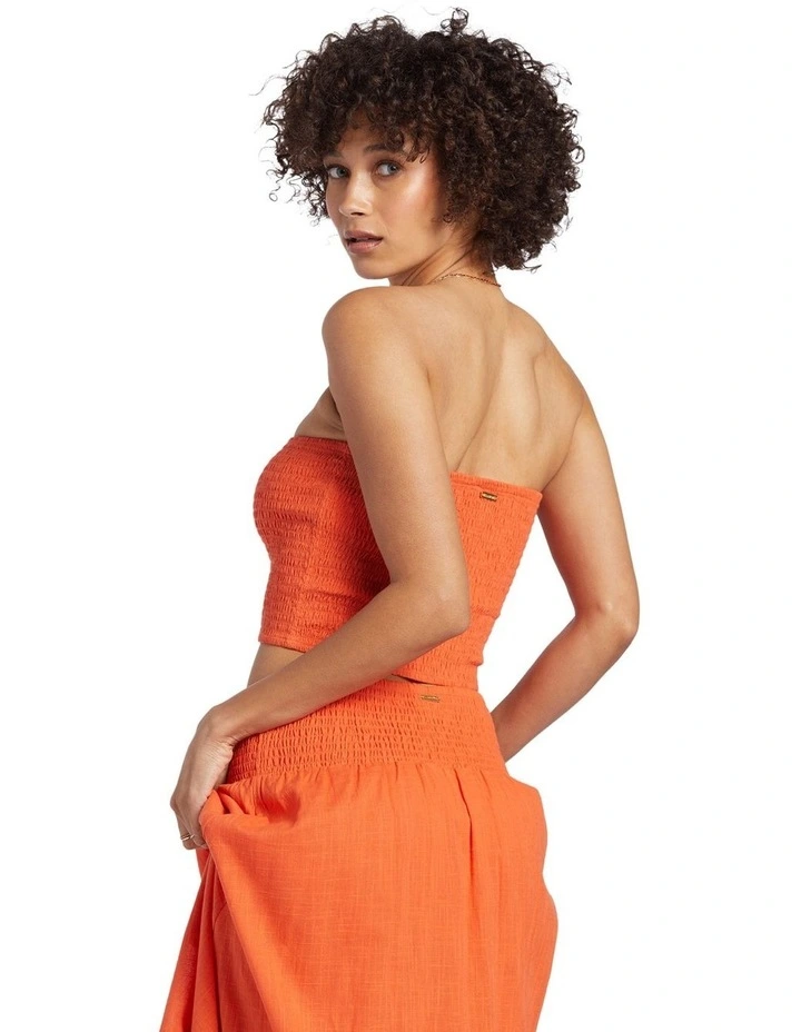 Keep It Simple Top in Coral Craze