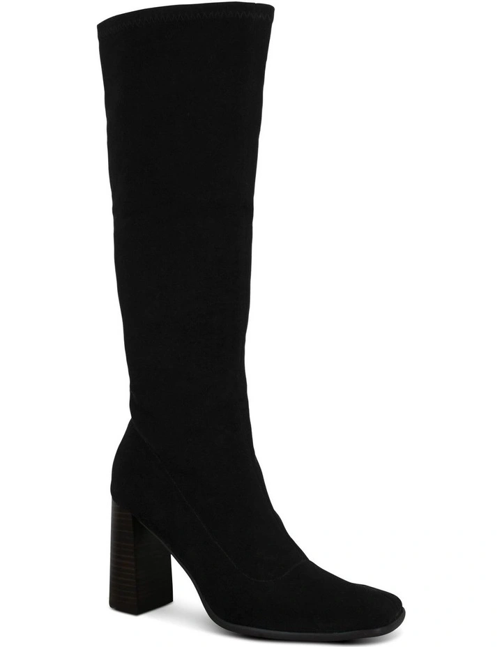 Zaffron Knee High Boots in Black