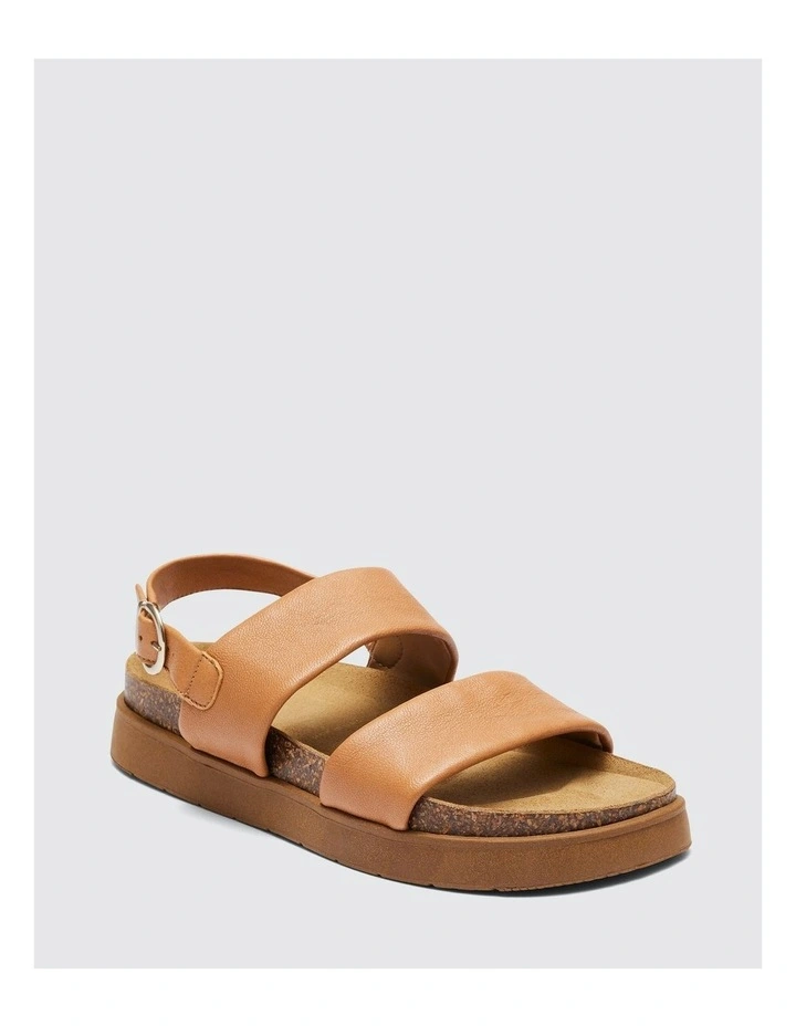 Valoris Sandals in Camel