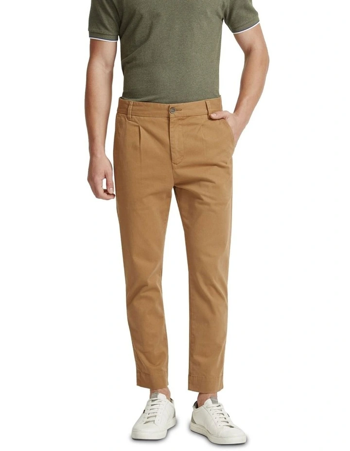 Ryan Organic Cotton Cuffed Chino in Caramel