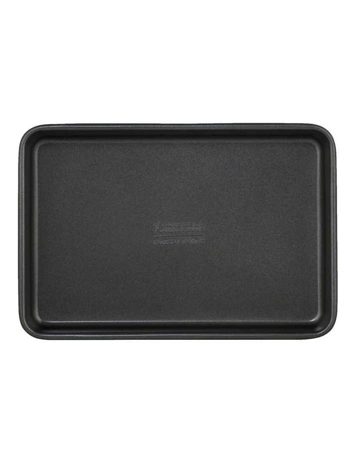 BakerMaker Non-Stick Baking Tray 24x15.5cm in Black