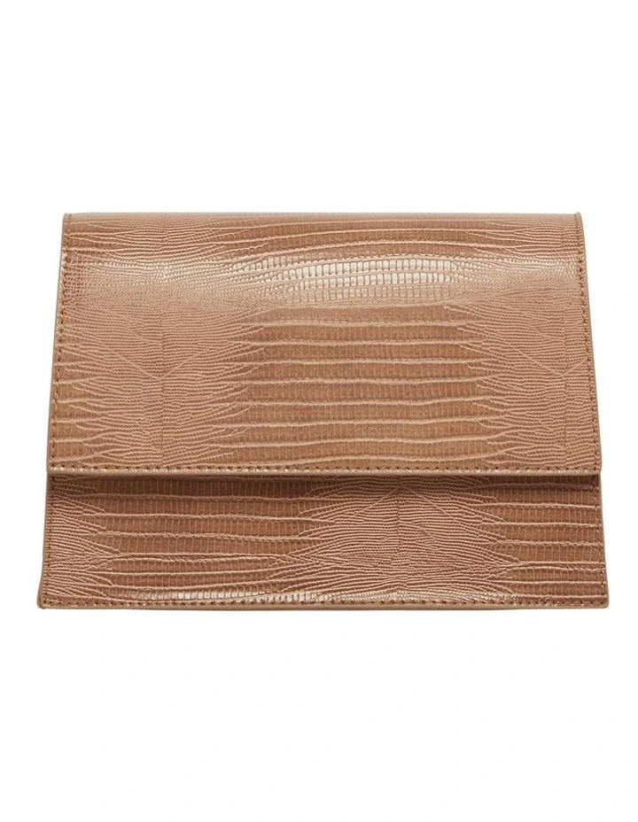 Lizzy Caramel Crossbody Bag