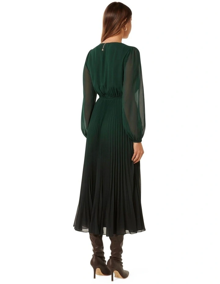 Priscilla Long Sleeves Pleated Midi Dress in Green