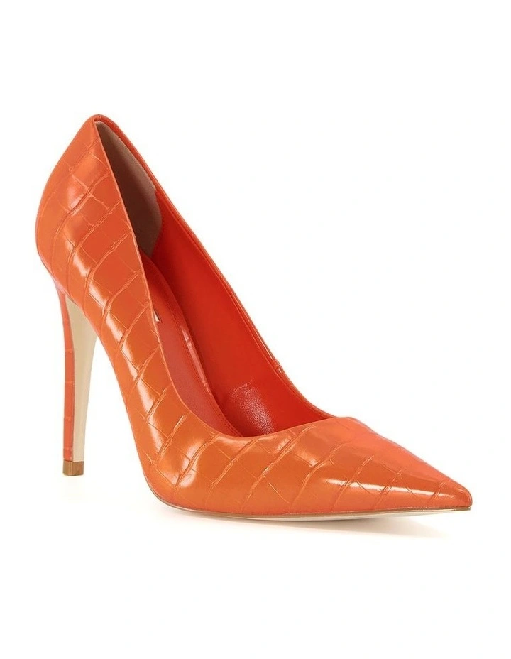 Amaretto Pump in Orange