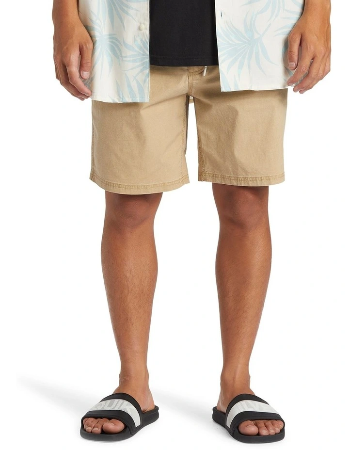 Street Trunk Walk Shorts in Khaki