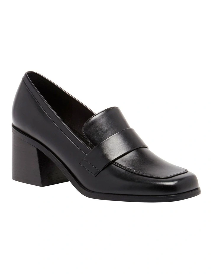 Chari Heeled Loafer in Black