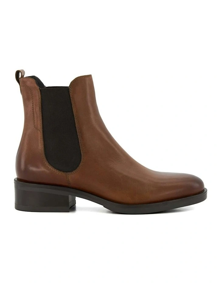 Panoramics Boots in Tan
