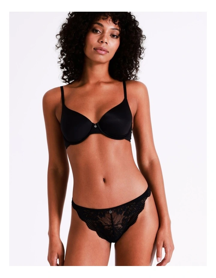 Lace Underwear G-String in Black
