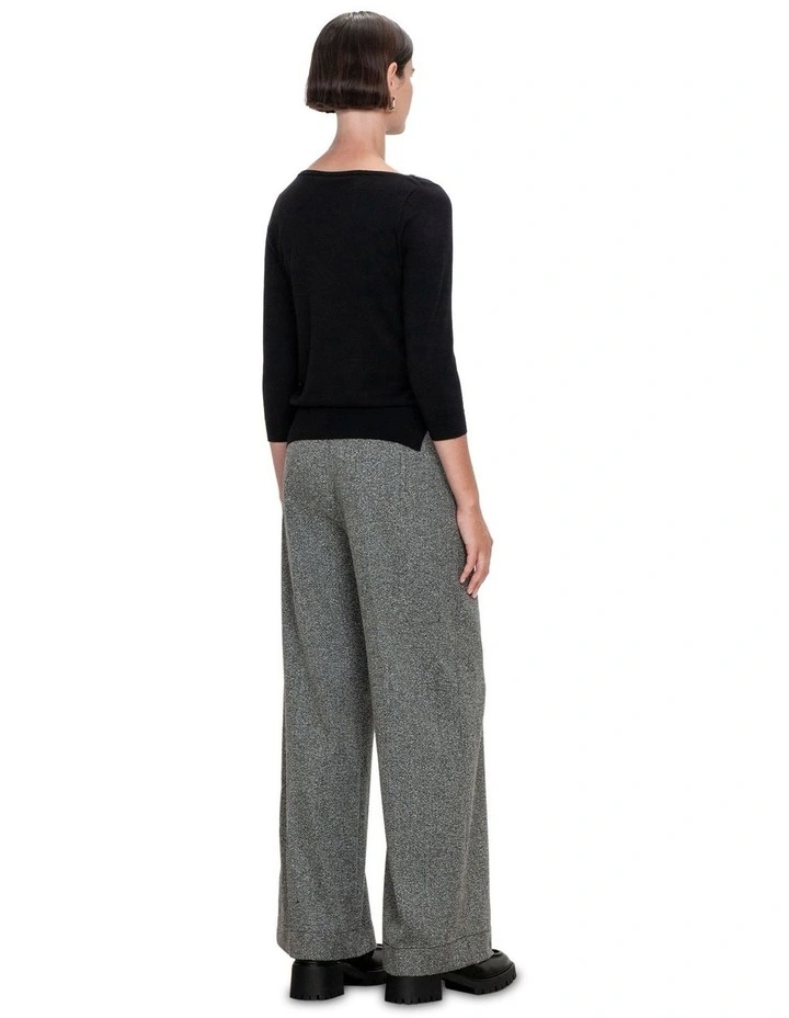 3/4 Sleeve Slash Neck Knit in Black