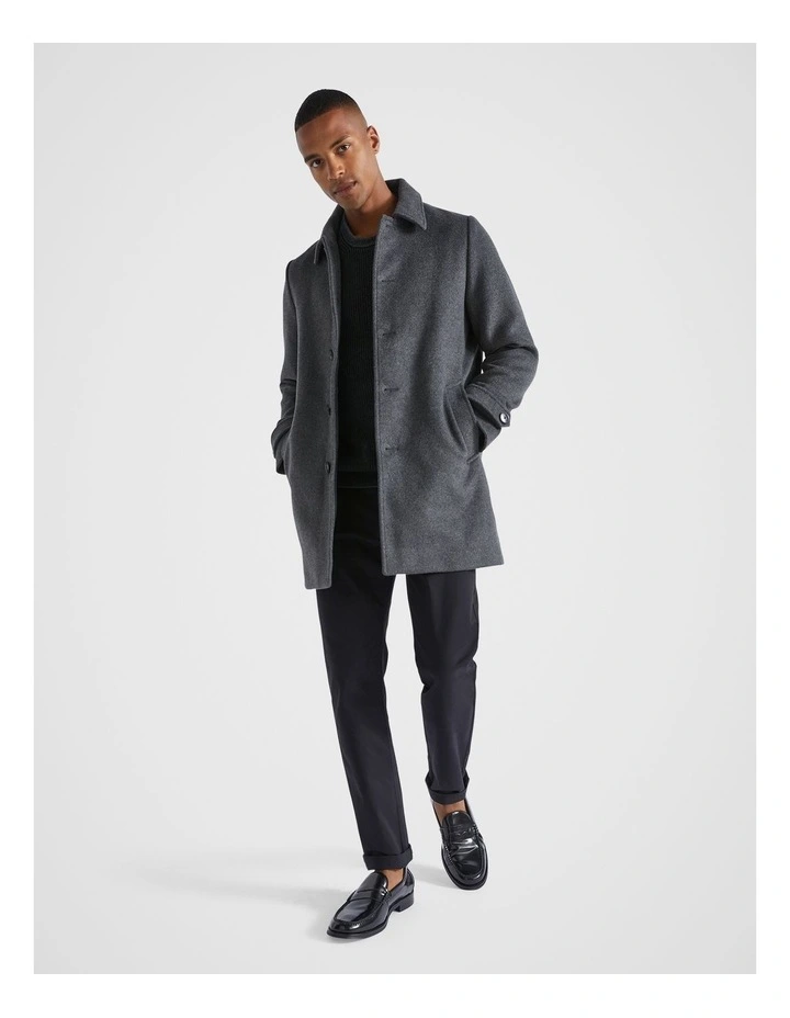 Tapered Chino in True Black