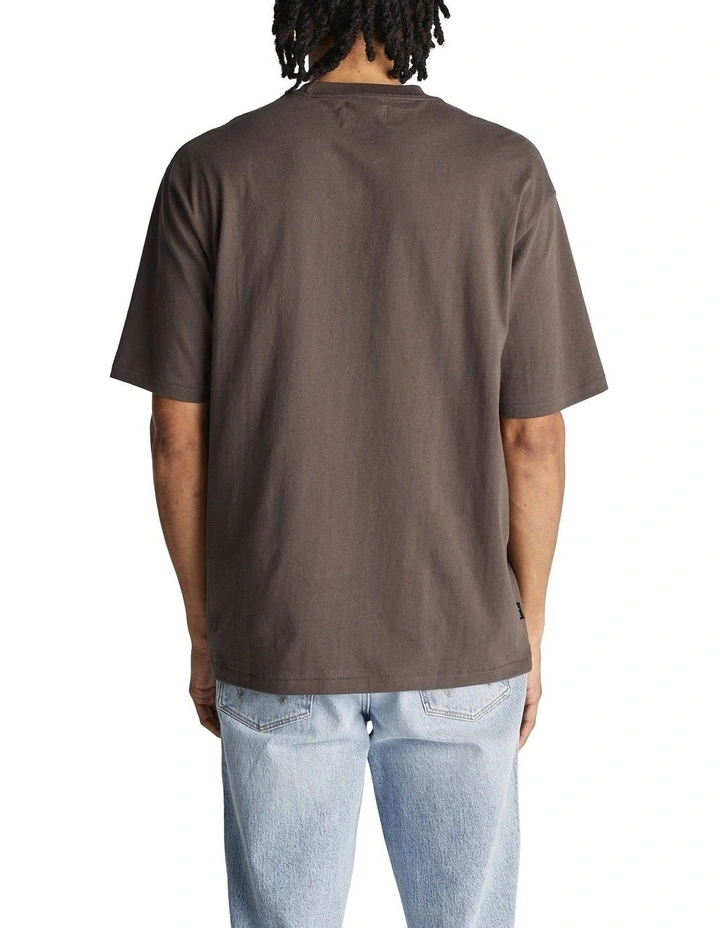 Statement Slacker Tee in Slate