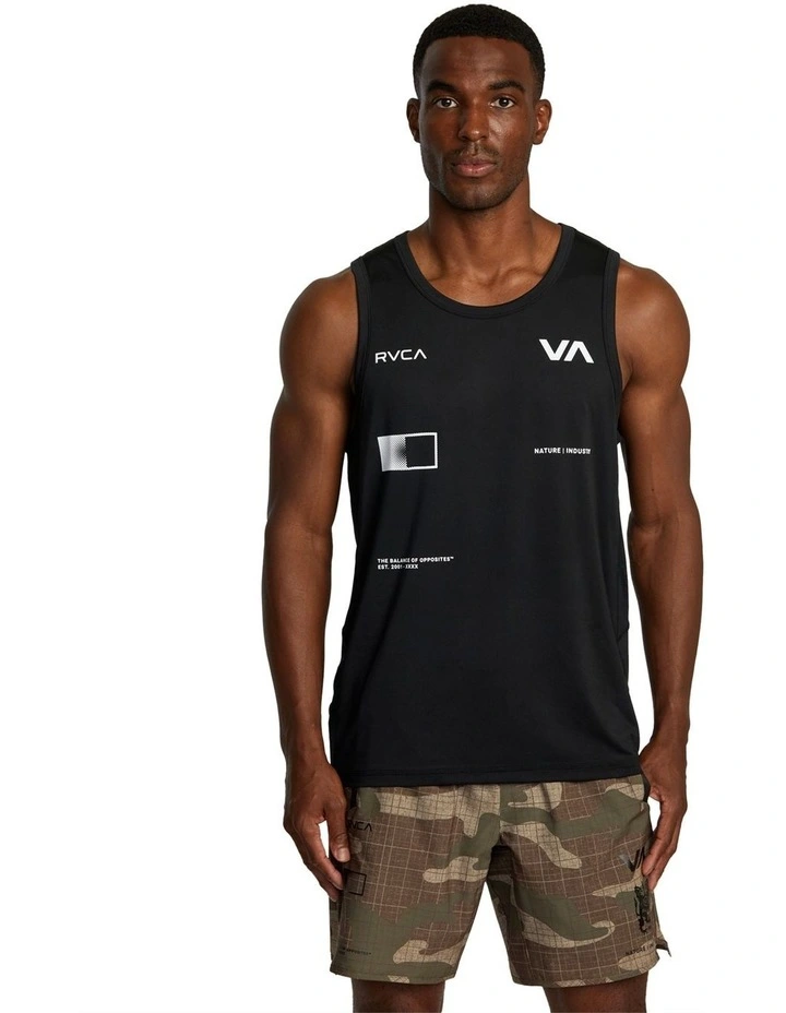 Radiate Vent Tank Top in Black