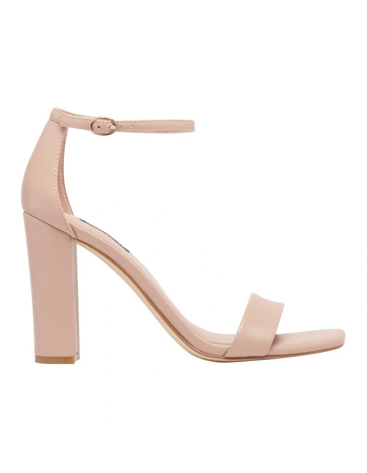 Marrie Sandal in Light Pink