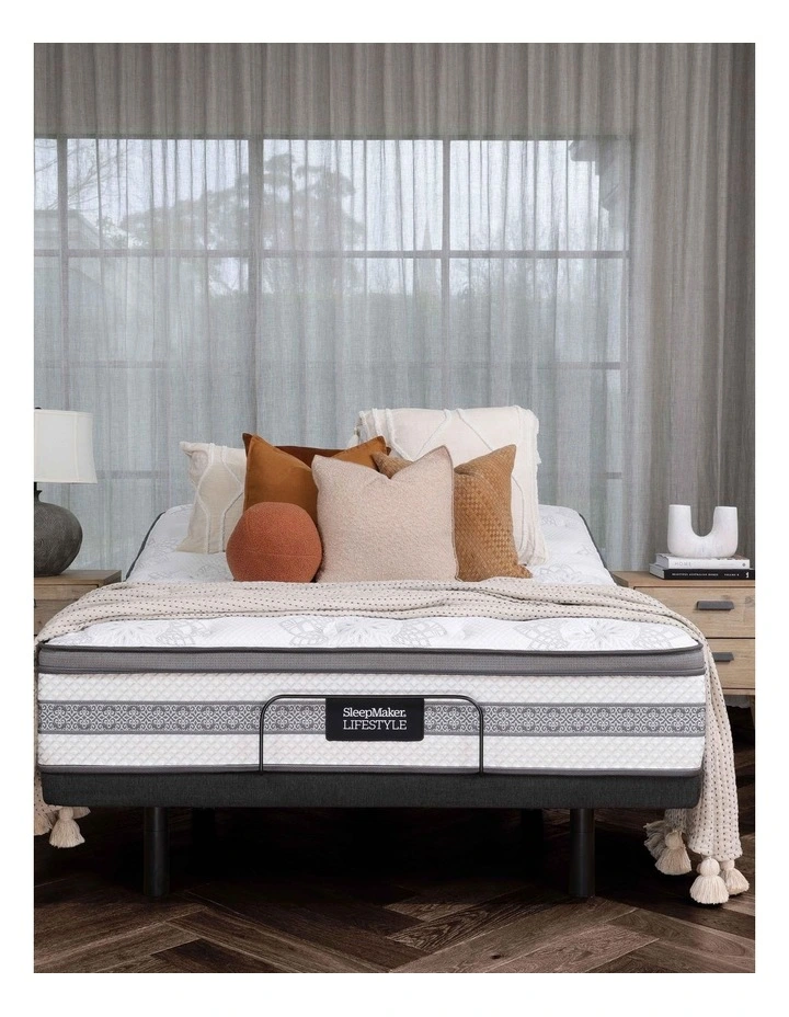 Lifestyle Modena Plush 7 Mattress in White