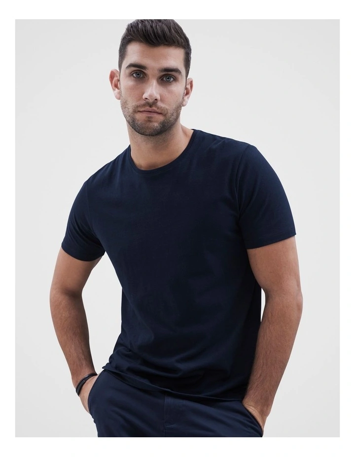 Classic Crew Neck T Shirt in Navy