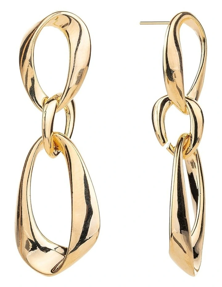 Chain Drop Earrings in Gold