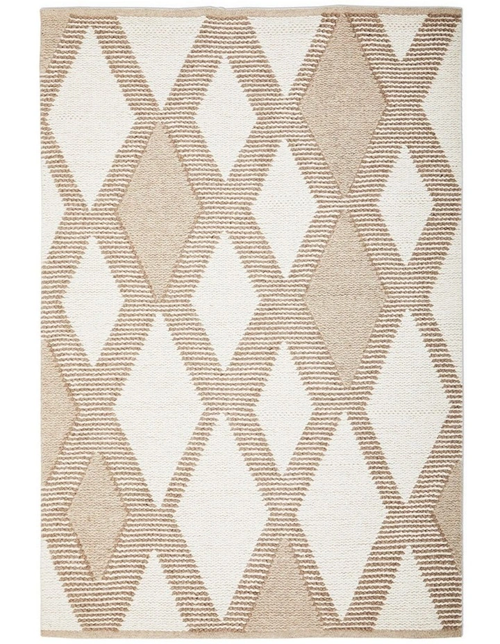 Avalon Shelly Natural Rug in Beige