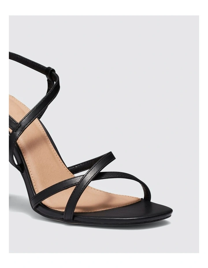 Moon Heels in Black