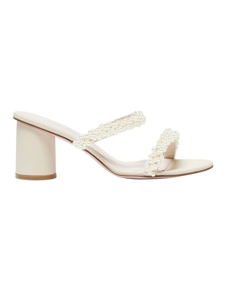 Scarlet Sandals in Ivory