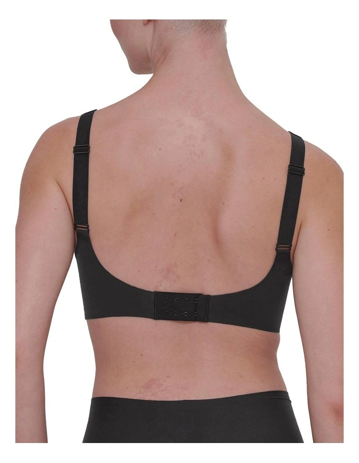 Zero Feel 2.0 Soft Bra in Black