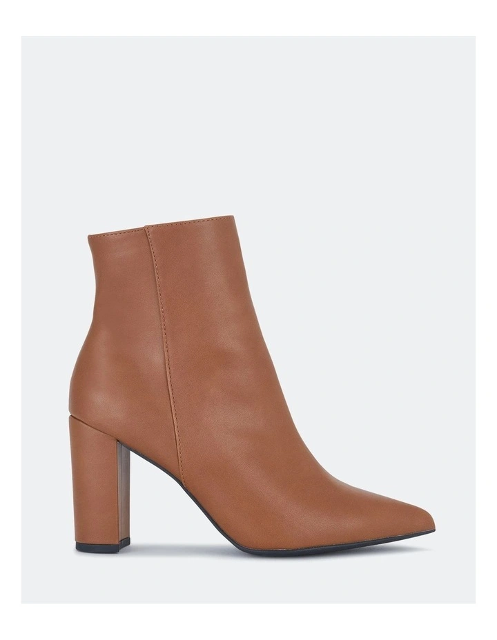 Kaesha Boot in Tan