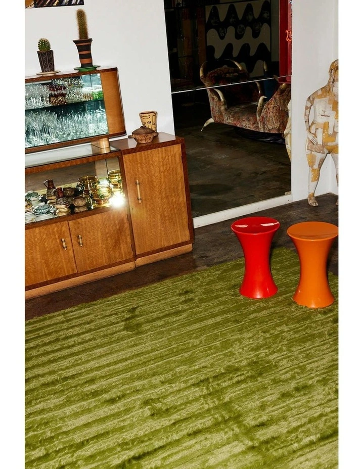 Willow Washable Highland Area Rug in Olive