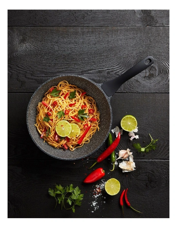 Classic Non-Stick Frypan 32cm in Black