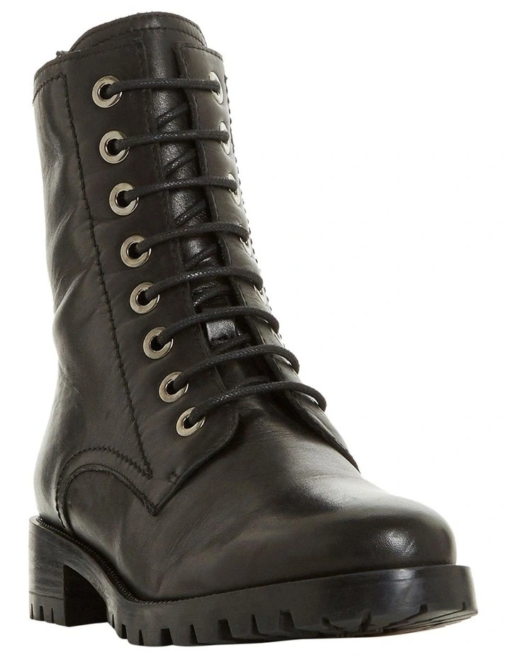 Prestone Boots in Black