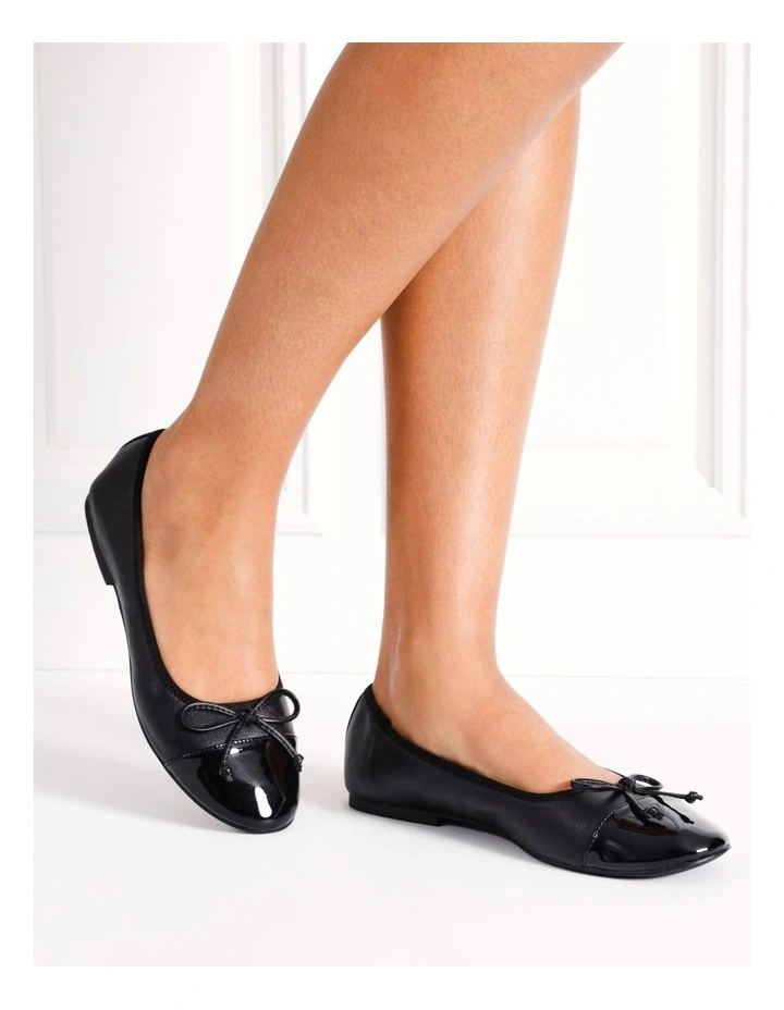 Koko Ballet Flats in Black/Black Patent