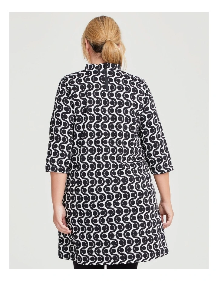 Stretch Geo Pull On Dress in Black/Vanilla