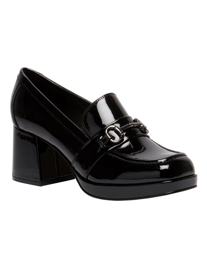 Tryah Heeled Loafers in Black