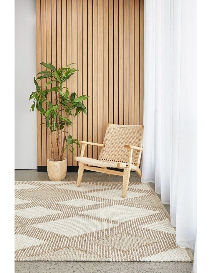 Avalon Shelly Natural Rug in Beige