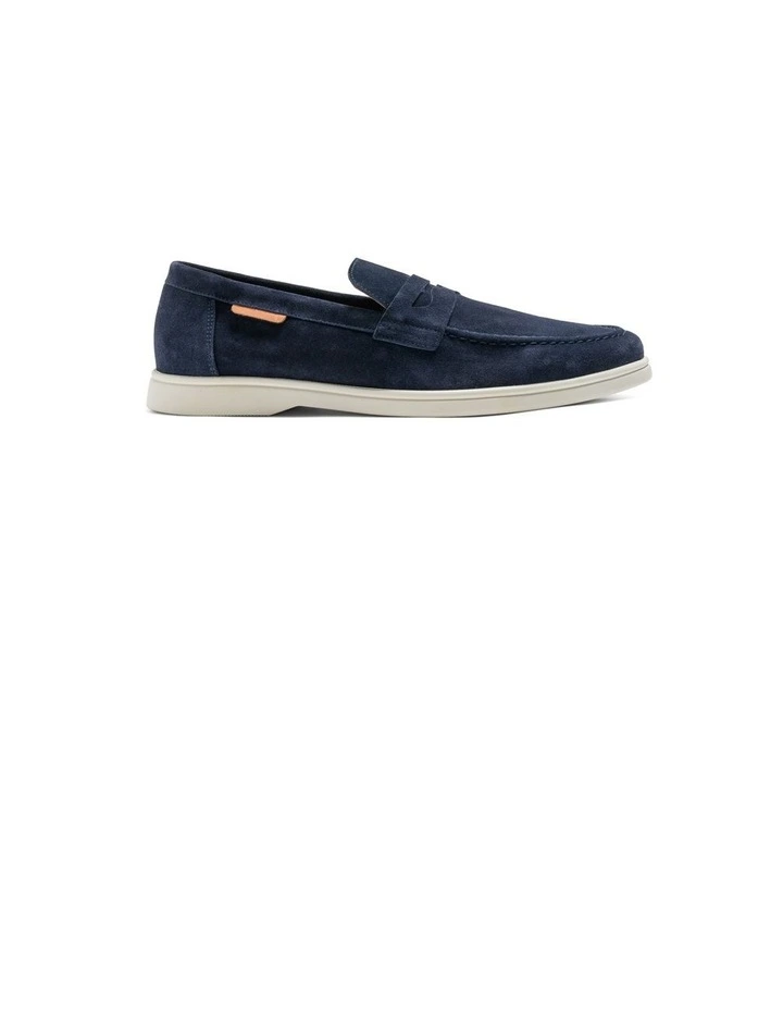 Moana Loafer in Navy