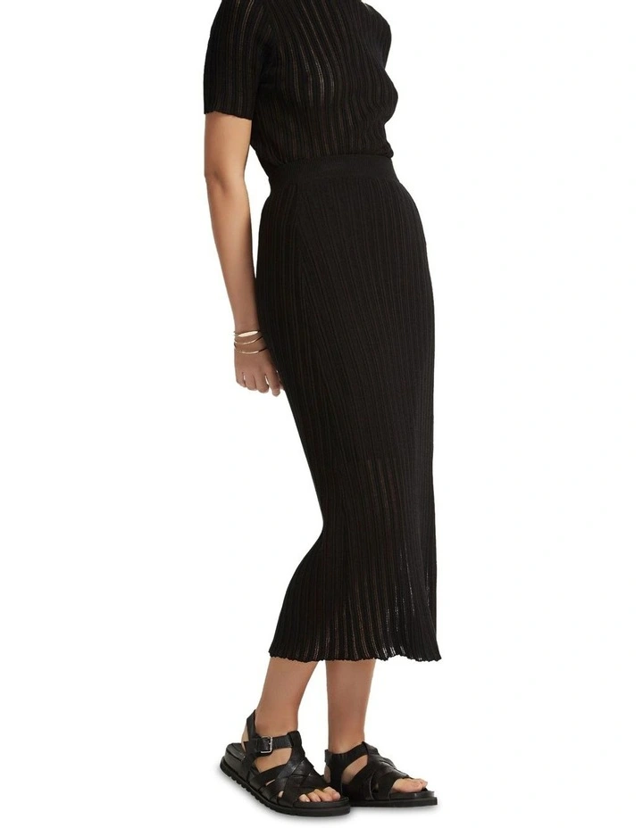 Lily Knitted Skirt in Black
