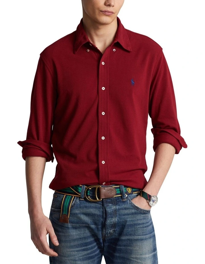 Featherweight Mesh Shirt in Red