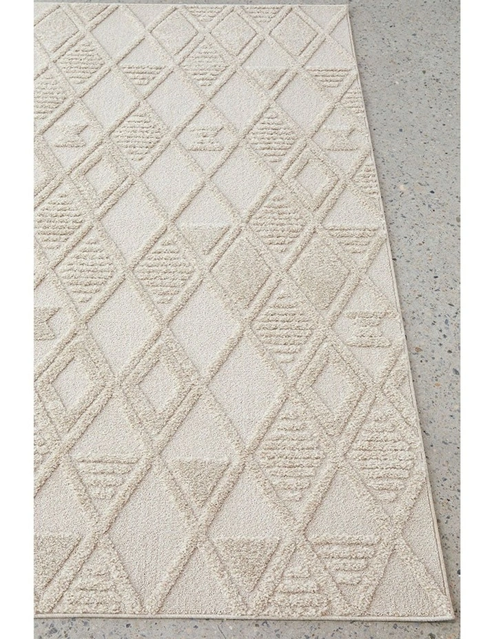 Marigold Lisa Rug in Beige