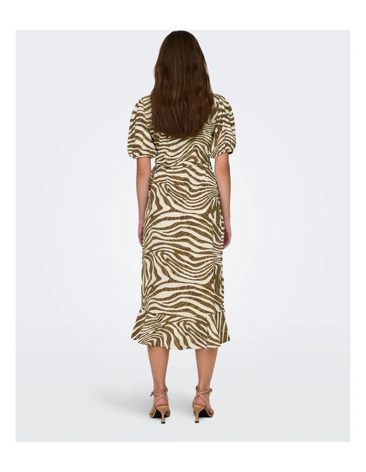 Chicago Life Midi Dress in Brown